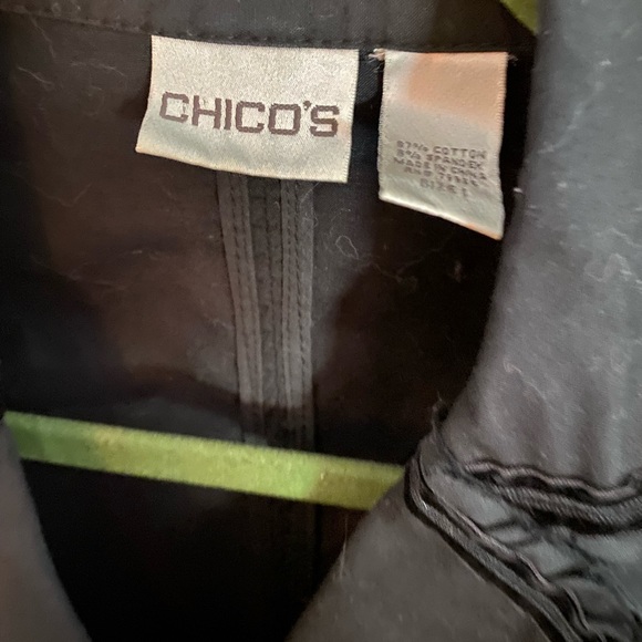 Chico’s blazer with ruffled details size 1 - Picture 3 of 6